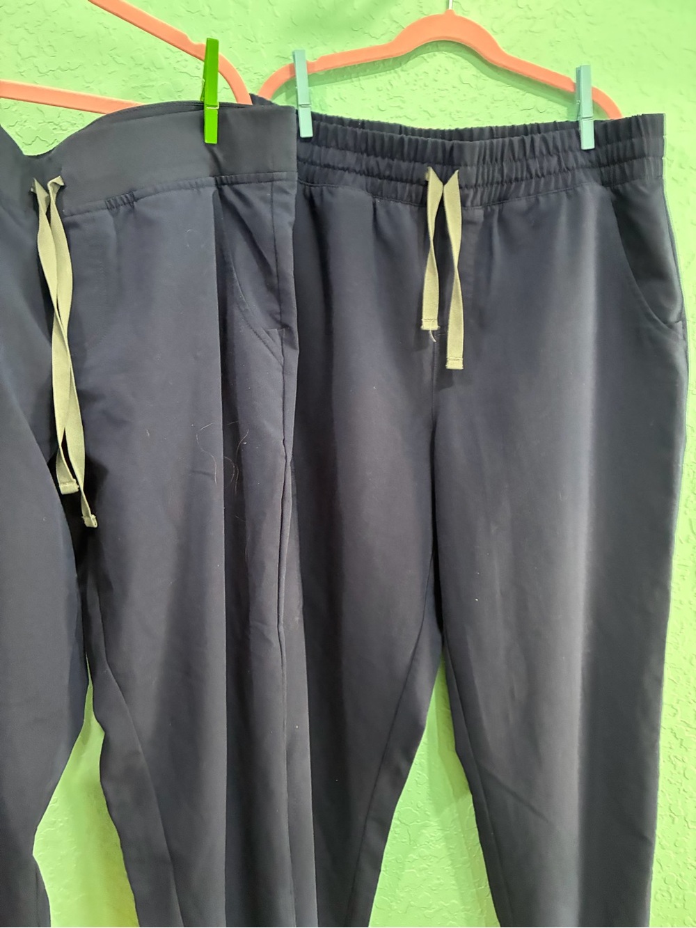 FIGS bundle 2 pairs Navy Jogger Pants scrubs medical uniform nurse doctor L/P
